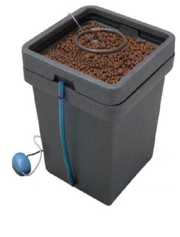 El cultivo hidropónico y otros sistemas que nos permiten ahorrar agua, como HYDRUM.