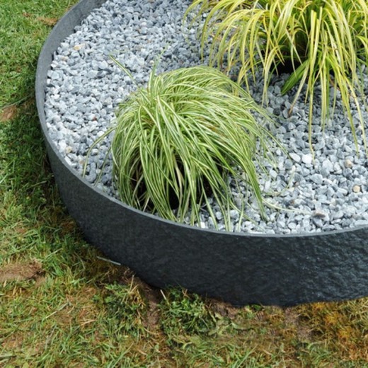 Recycled plastic garden border Innovation and Style for your garden