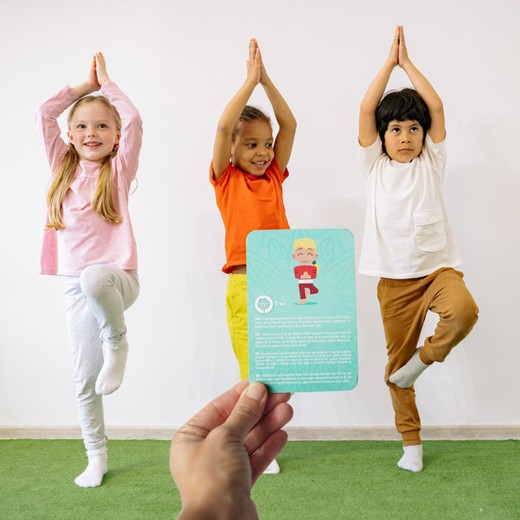 Cartas de yoga para niños