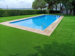 Césped Artificial Zelda Turfgrass - Calidad Premium para tu Jardín