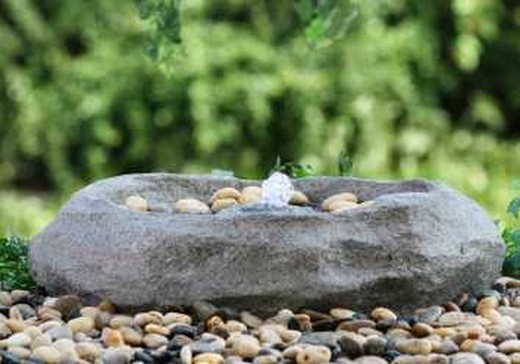 Design stone fountain