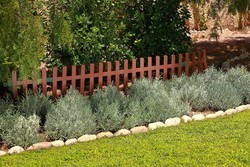 Mini clôture semi-bois de 57 cm — lajardineriecreative