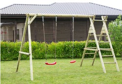 Playground de madeira Holger