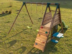 Parque mauna Academy con rampa de juego