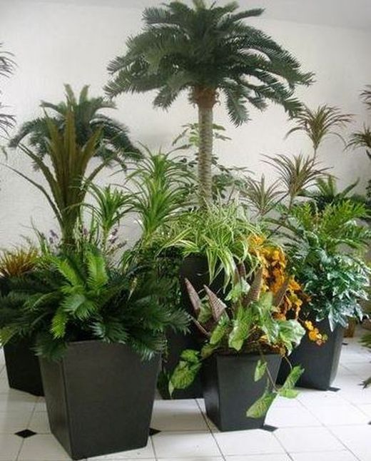 Planta y Flor artificial