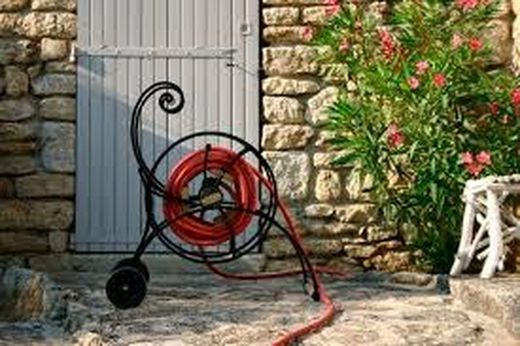 Portamangueras jardín y accesorios