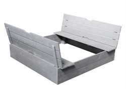 Arenero con tapa convertible en bancos