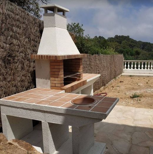 Barbacoa de obra NOGUERA