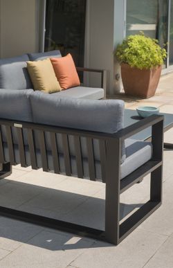 Belluno aluminum garden armchair