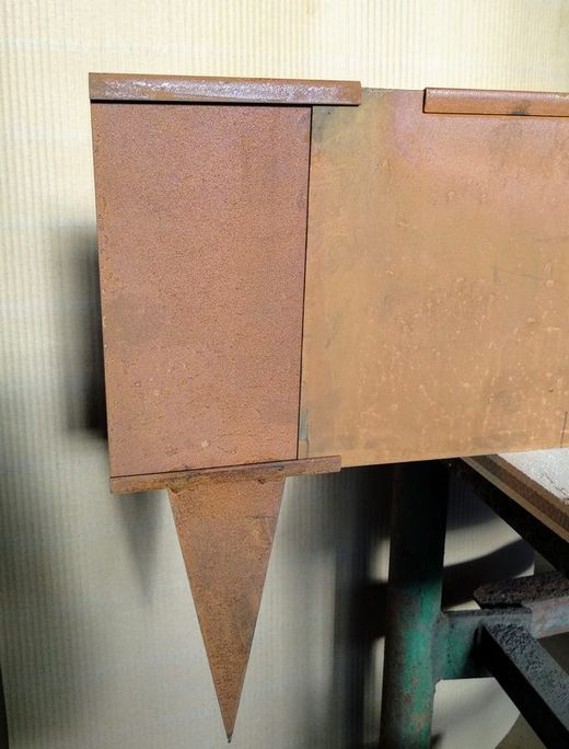 Corten Canto Pulido estaca incluida