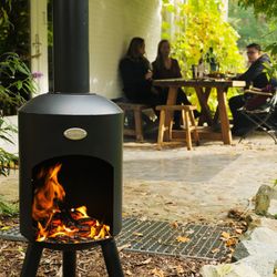 Estufa - chimenea BonBini para exterior de la marca BonFeu