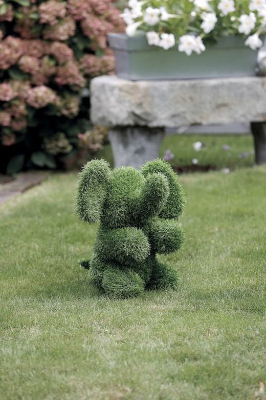 Figura in erba artificiale «Elphy» della marca Catral