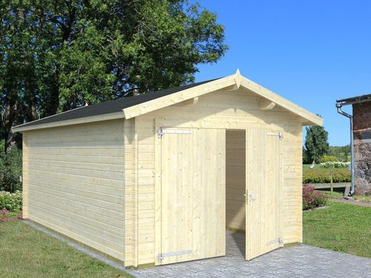 Garaje de madera tratada con puertas de 16,3m2