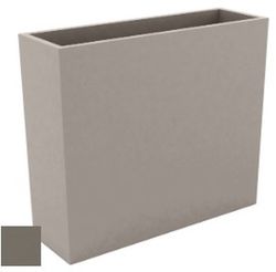 Tall planter to separate environments, By Maceteros de Vondom