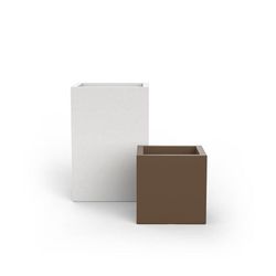 Floreira quadrada em resina, By Vondom 50x50x50
