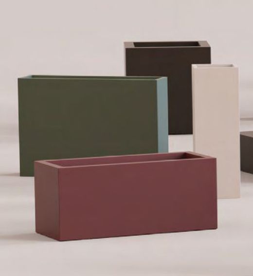 Square resin planter, By Vondom 60x60x60