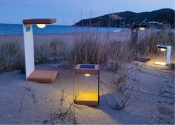 Lámpara solar con LED Spark de suelo de la marca IE3