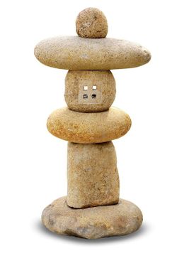 Lanterna de pedra decorativa