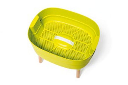 Maceta elevada con autoriego modelo Urbalive