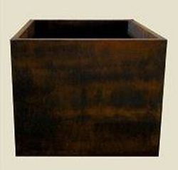 Floreira em cubo grande 97x97x80