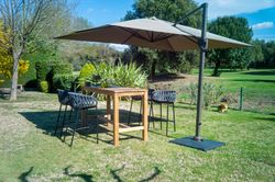 Mesa alta Kenya de la marca IE3