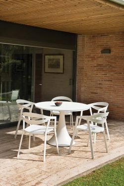 Mesa de comedor Fano de la marca IE3