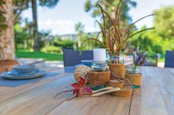 Mesa redonda Kenya de la marca IE3