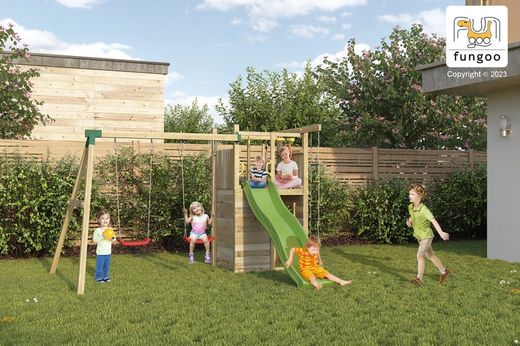Playground houser com cabine e parede de escalada