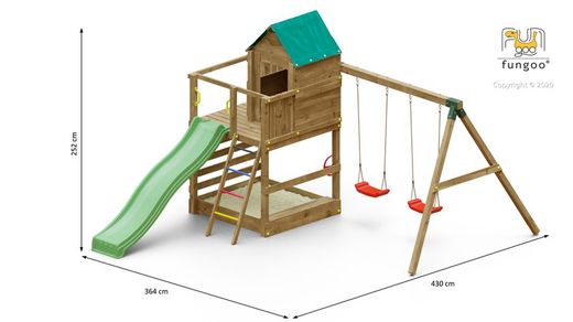 Parque infantil Jarcas com cabana de madeira, escorrega, baloiço duplo e caixa de areia