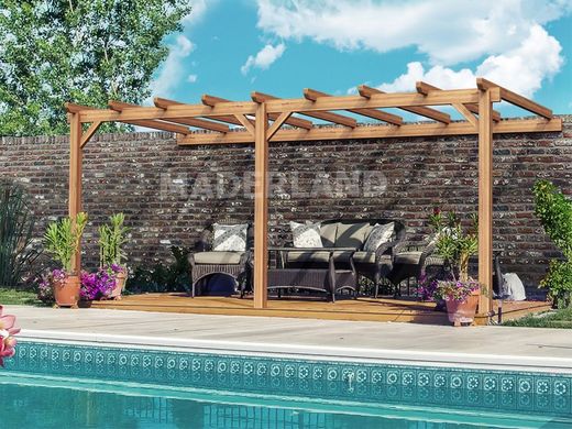Pérgola laminada adosada a pared Palma