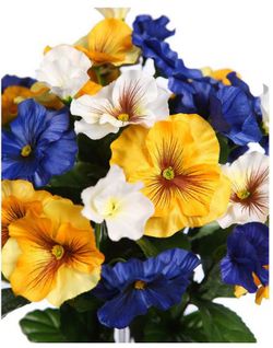 Bouquet of artificial pansies