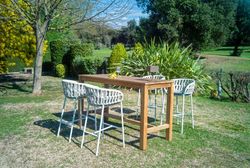 Aluminum and synthetic rope stool with outdoor Drop cushion