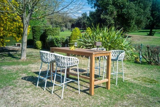 Aluminum and synthetic rope stool with outdoor Drop cushion