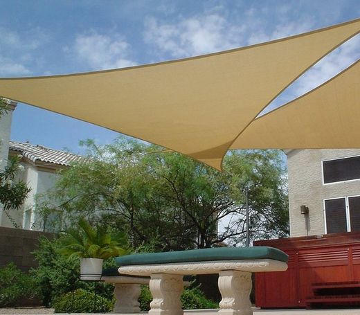 Faura triangular sail awning 5 mt