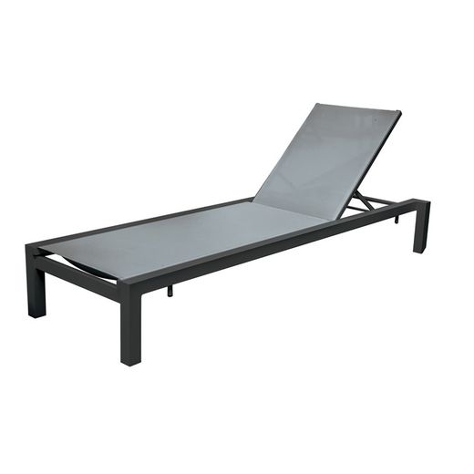 Tumbona (apilable) Una de la marca IE3