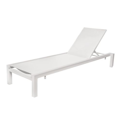 Tumbona (apilable) Una de la marca IE3